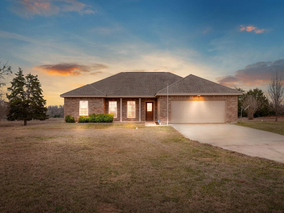 Unit for sale at 1504 County Road 459, Thorndale, TX 76577
