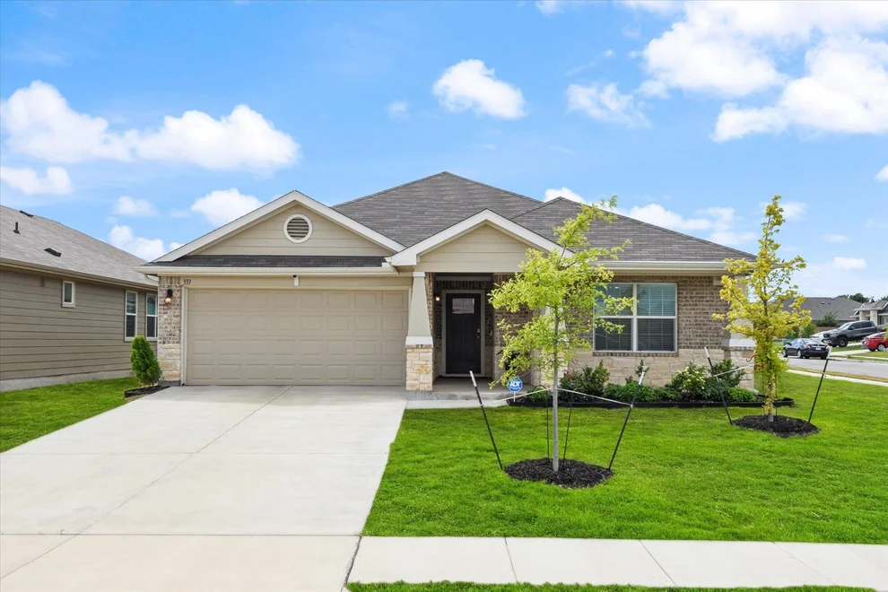 Unit for sale at 333 Pedernales LN, Hutto, TX 78634