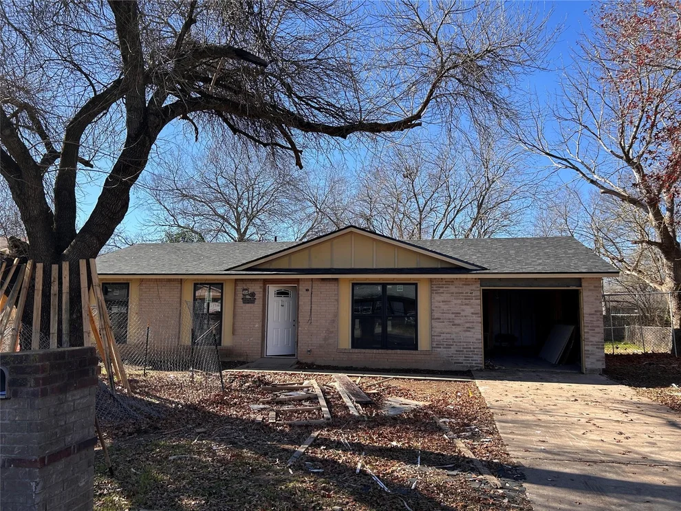 Unit for sale at 4905 Nesting WAY, Austin, TX 78744