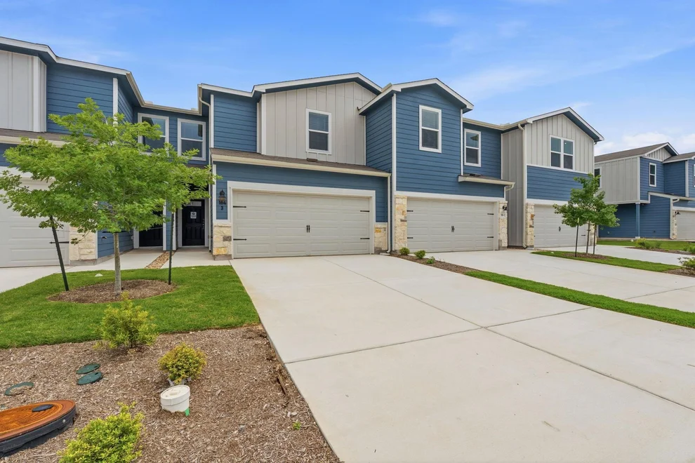 Unit for sale at 164 Cinnabar LN, Kyle, TX 78640