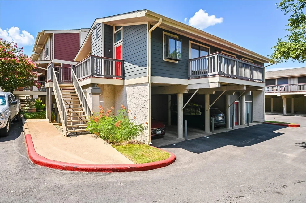 Unit for sale at 2215 Post RD, Austin, TX 78704
