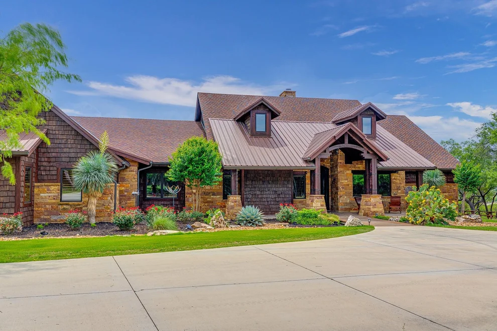 Unit for sale at 531 CR 254, Georgetown, TX 78633