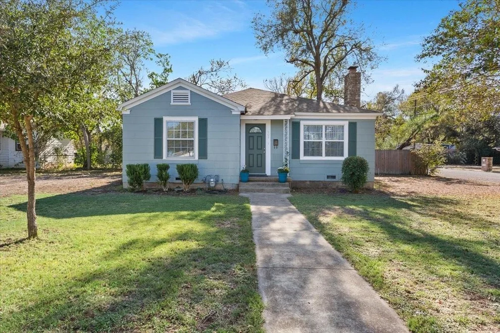Unit for sale at 601 E 14th Ave, Belton, TX 76513