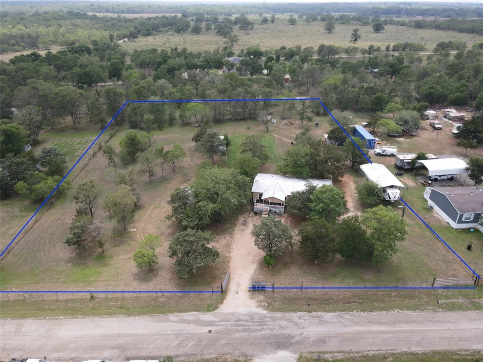 Unit for sale at 117 Cherylton DR, Red Rock, TX 78662