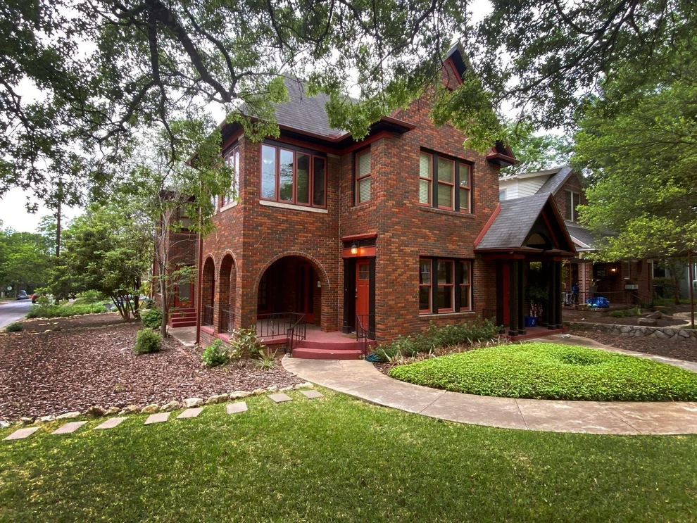Unit for sale at 609 Texas, Austin, TX 78705
