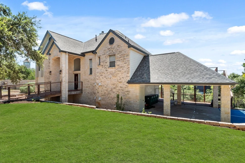 Unit for sale at 18113 Travis DR, Lago Vista, TX 78645