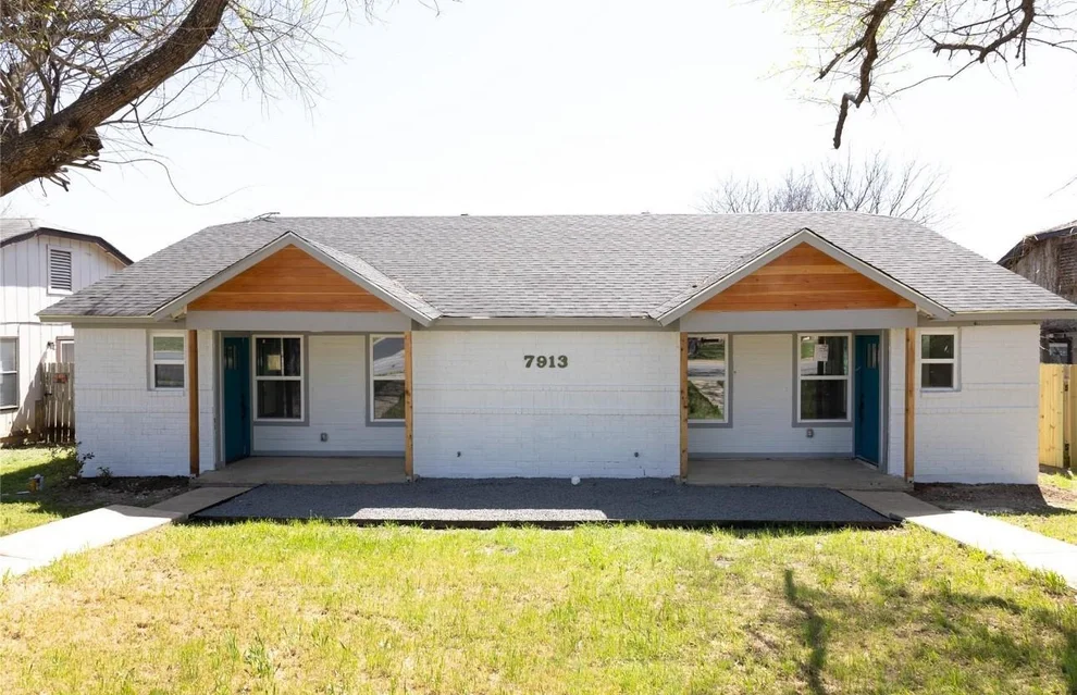 Unit for sale at 7913 W Gate BLVD, Austin, TX 78745