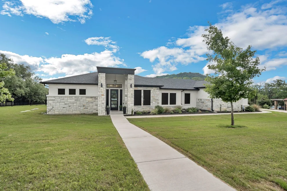 Unit for sale at 3426 Shoreline DR, Harker Heights, TX 76548