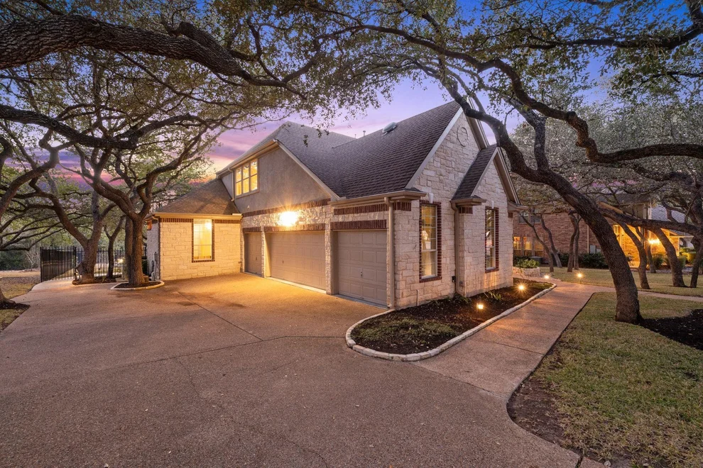 Unit for sale at 2614 Collingwood DR, Round Rock, TX 78665