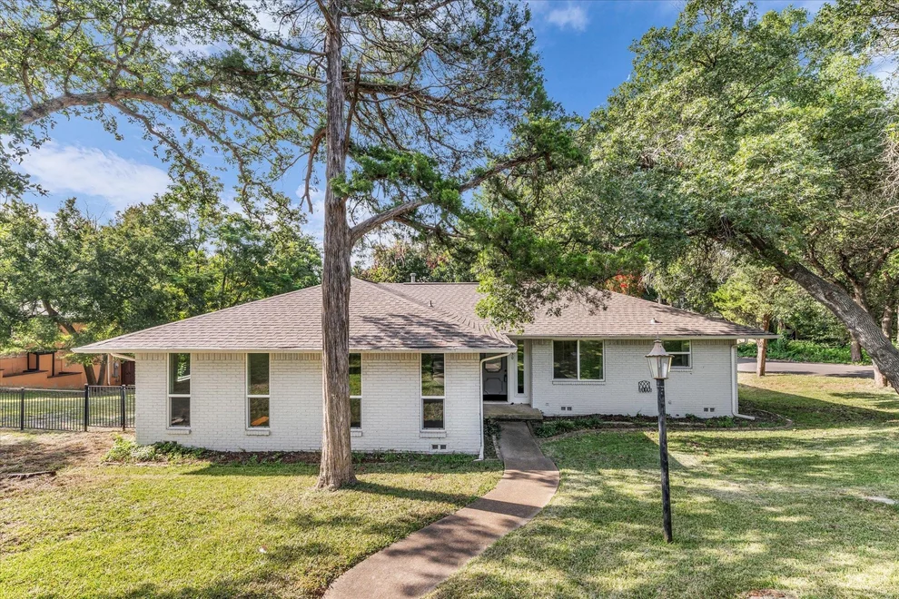 Unit for sale at 9730 Timberview DR, Woodway, TX 76712