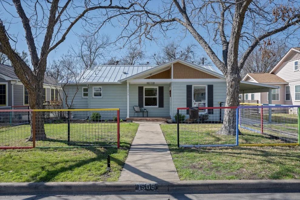 Unit for sale at 1505 Pasadena DR, Austin, TX 78757