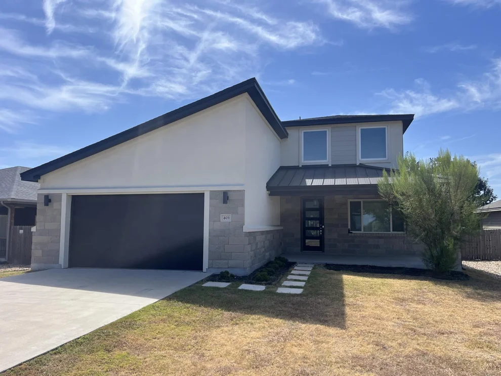 Unit for sale at 403 Summit Ridge DR N, Point Venture, TX 78645