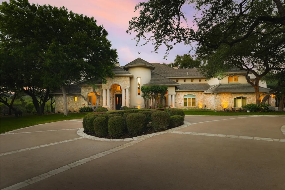 Unit for sale at 4646 Rockcliff RD, Austin, TX 78746