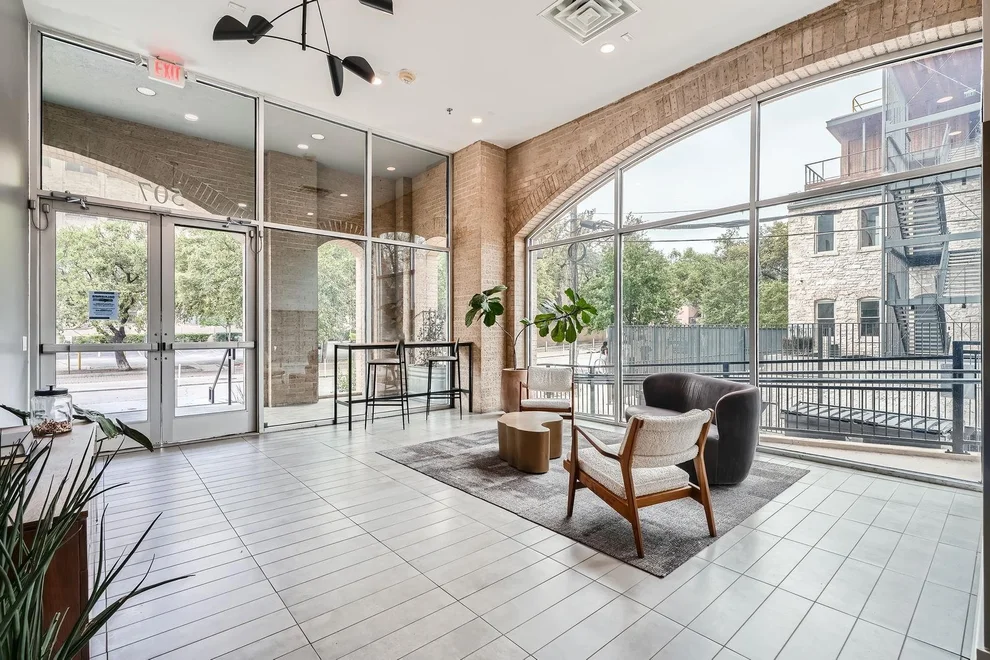 Unit for sale at 507 Sabine ST, Austin, TX 78701