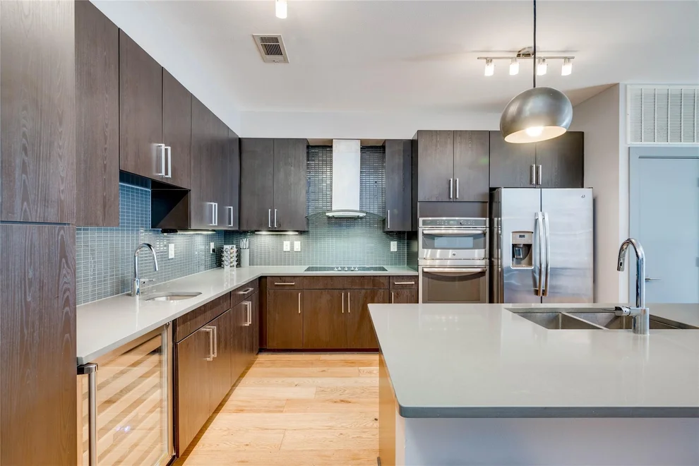 Unit for sale at 3600 S Lamar BLVD, Austin, TX 78704