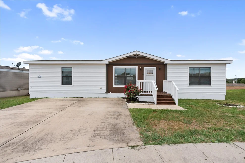 Unit for sale at 6120 Strathern DR, Austin, TX 78724