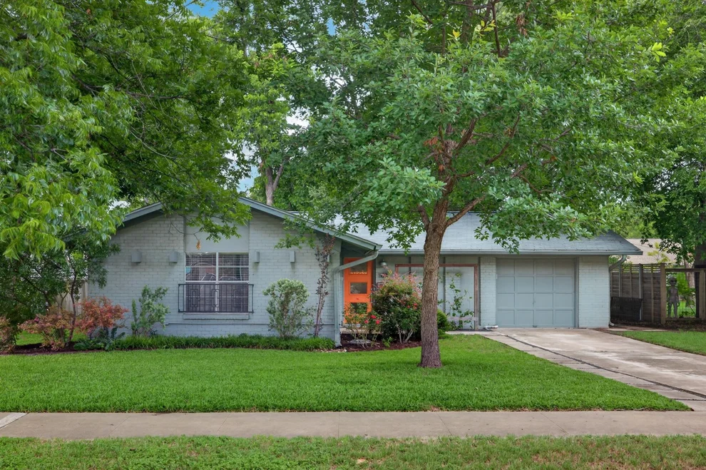 Unit for sale at 1103 Chesapeake DR, Austin, TX 78758