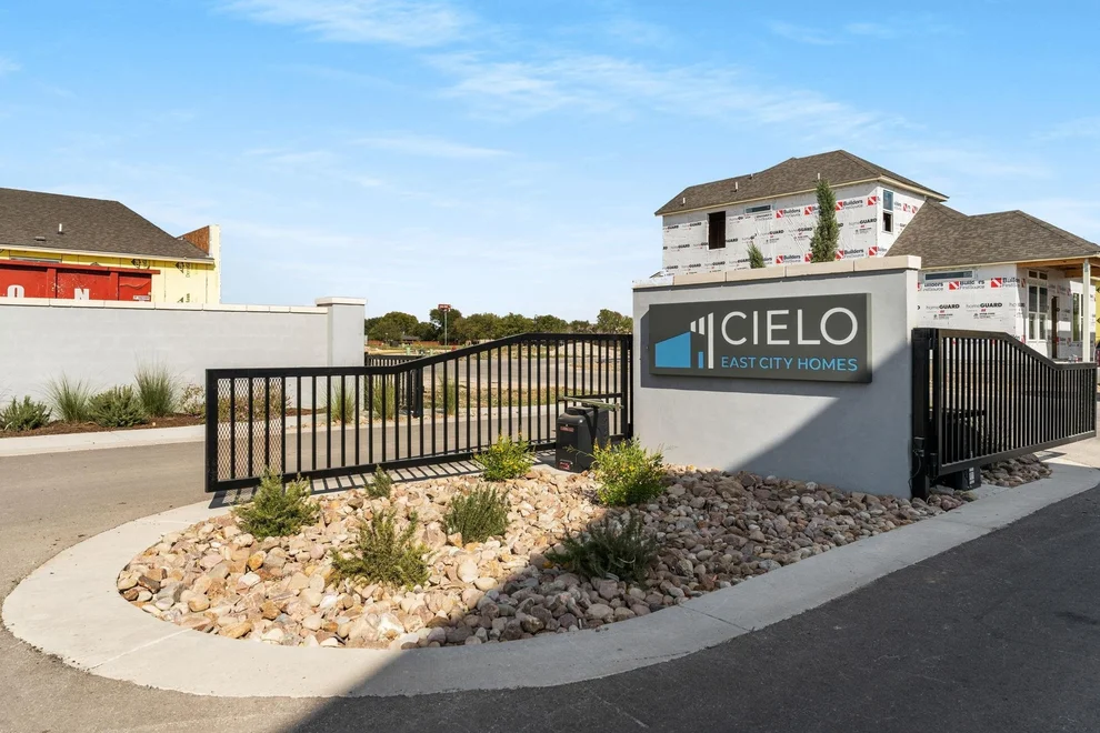 Unit for sale at 17506 El Hidalgo DR, Pflugerville, TX 78664