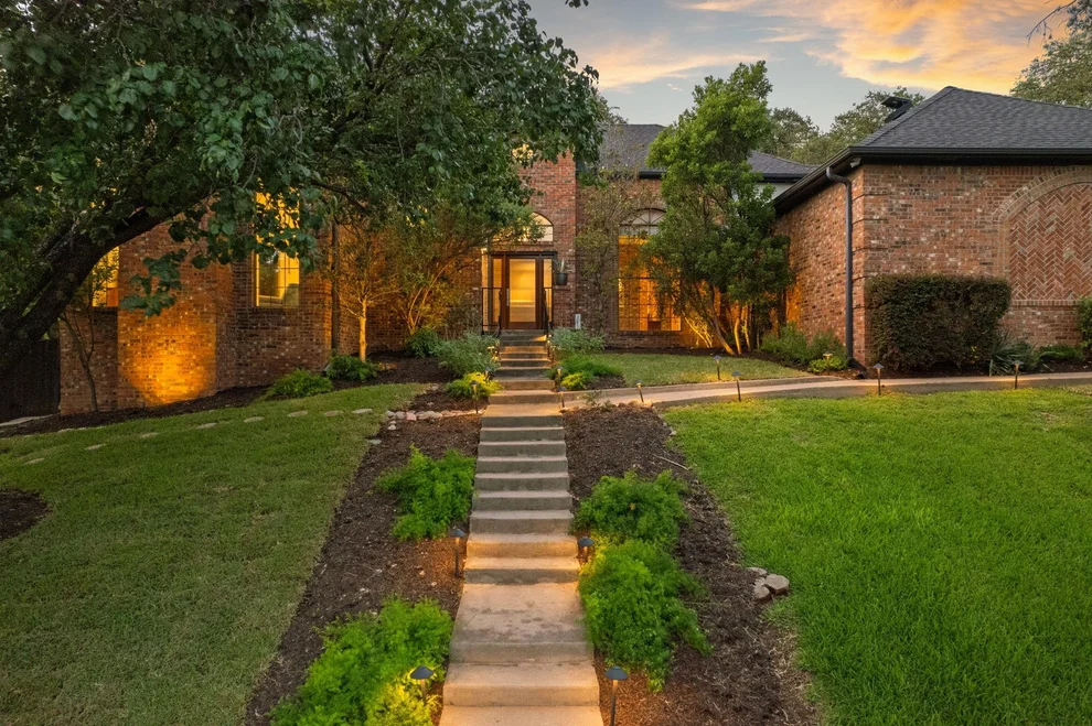 Unit for sale at 5301 Backtrail DR, Austin, TX 78731