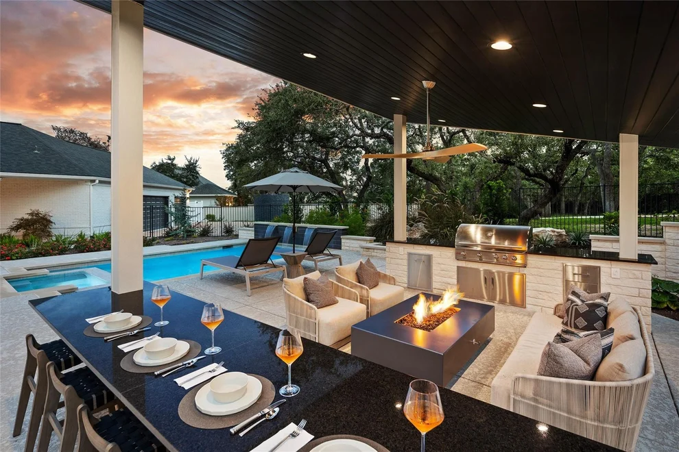 Unit for sale at 3301 Barton Creek BLVD, Austin, TX 78735