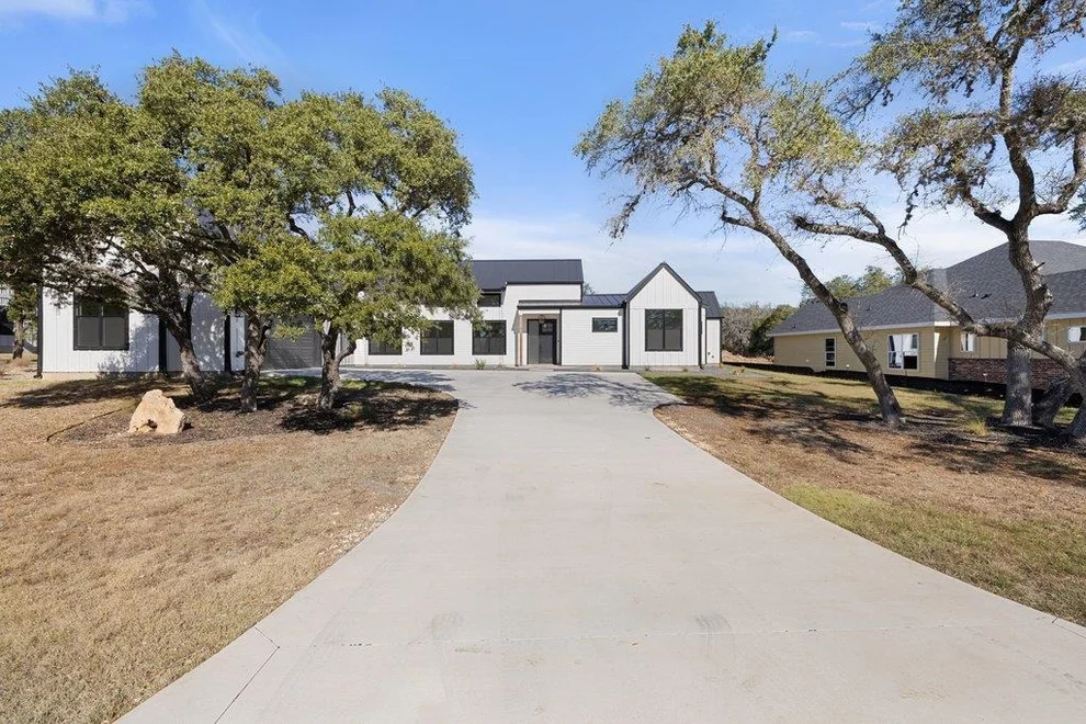 Unit for sale at 43 War Bonnet, Wimberley, TX 78676