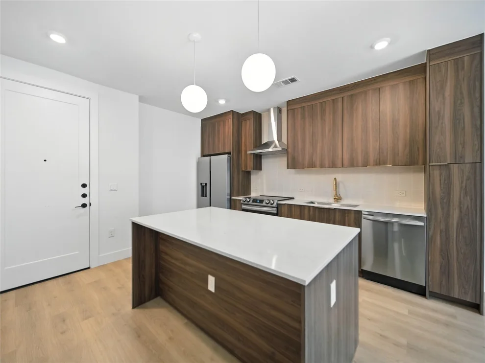 Unit for sale at 1701 Simond Ave, Austin, TX 78723