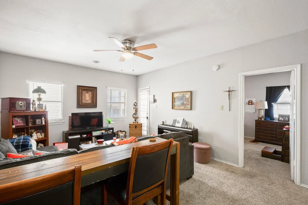 Unit for sale at 706 W 22nd ST, Austin, TX 78705