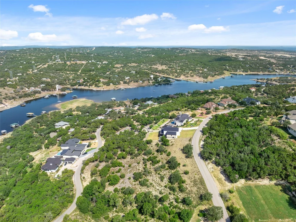 Unit for sale at 2808 Lakehurst RD, Spicewood, TX 78669