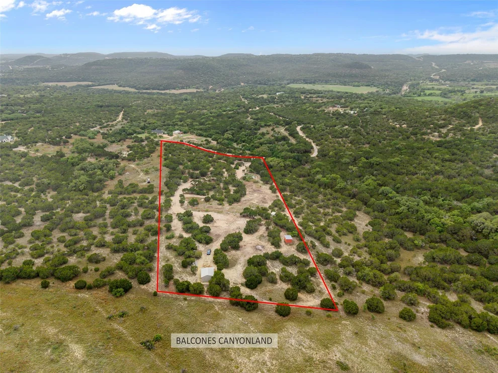 Unit for sale at 182 Quail Creek RD, Marble Falls, TX 78654