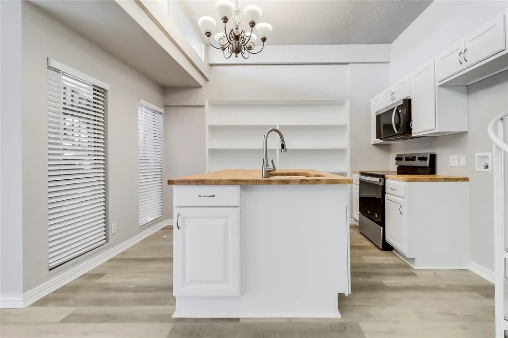 Unit for sale at 5918 Lago Vista WAY, Lago Vista, TX 78645