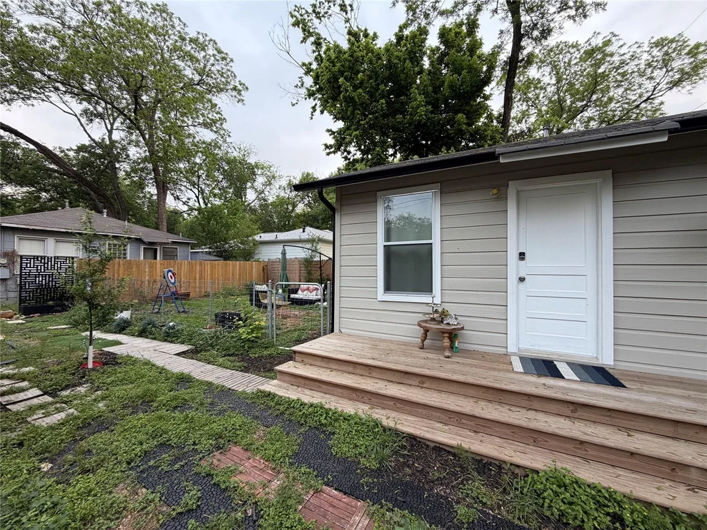 Unit for sale at 4525 Avenue D, Austin, TX 78751