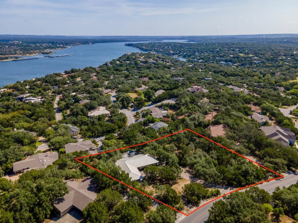 Unit for sale at 517 Dragon, Lakeway, TX 78734