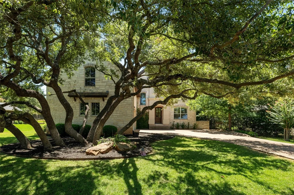 Unit for sale at 6 Drifting Wind RUN, The Hills, TX 78738