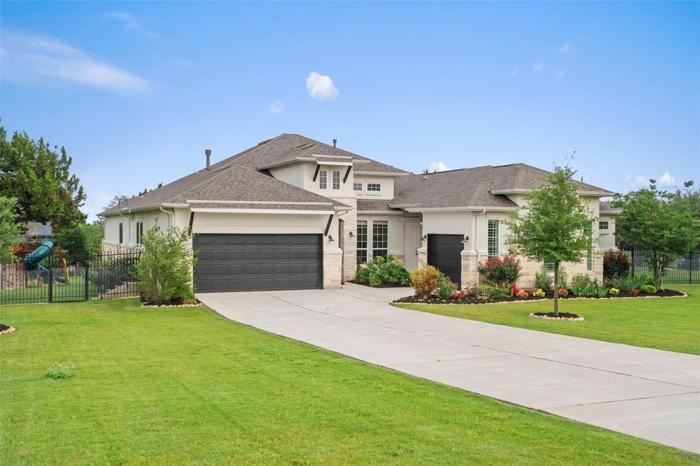Unit for sale at 621 Kinnikinik LOOP, Austin, TX 78737