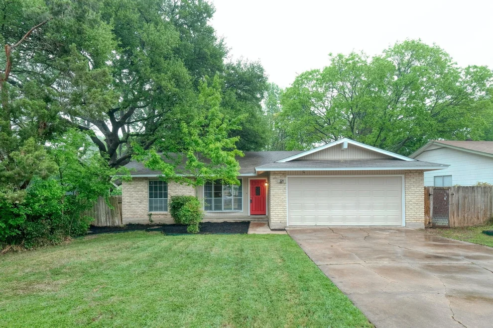 Unit for sale at 10419 Firethorn LN, Austin, TX 78750