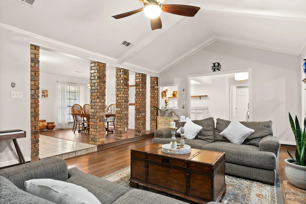 Unit for sale at 811 Cedar Oaks LN, Harker Heights, TX 76548