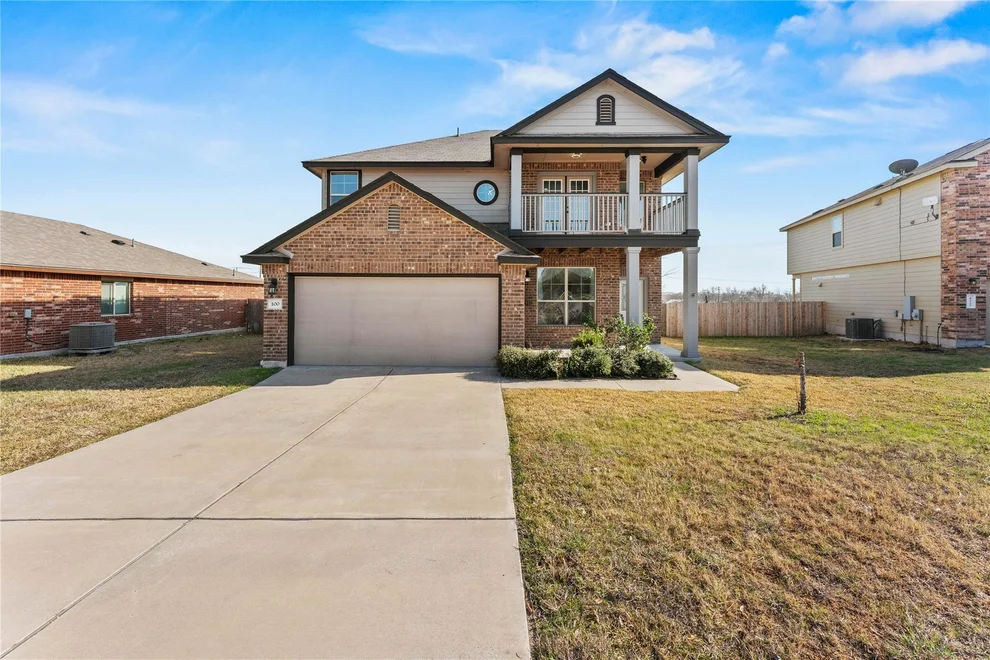 Unit for sale at 100 Serpentine LN, Jarrell, TX 76537