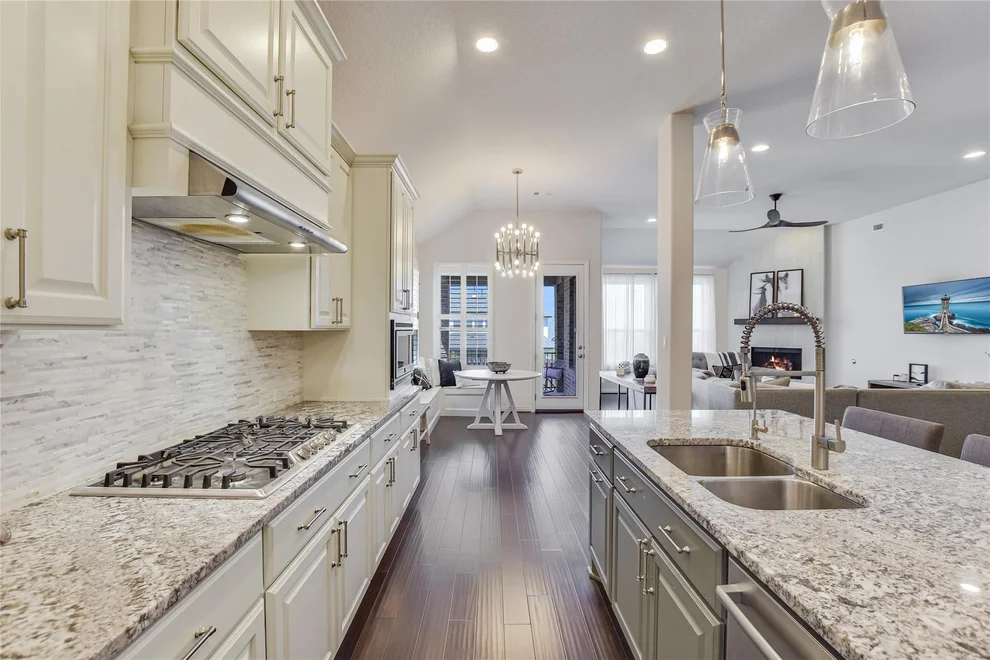 Unit for sale at 16209 Golden Top DR, Austin, TX 78738