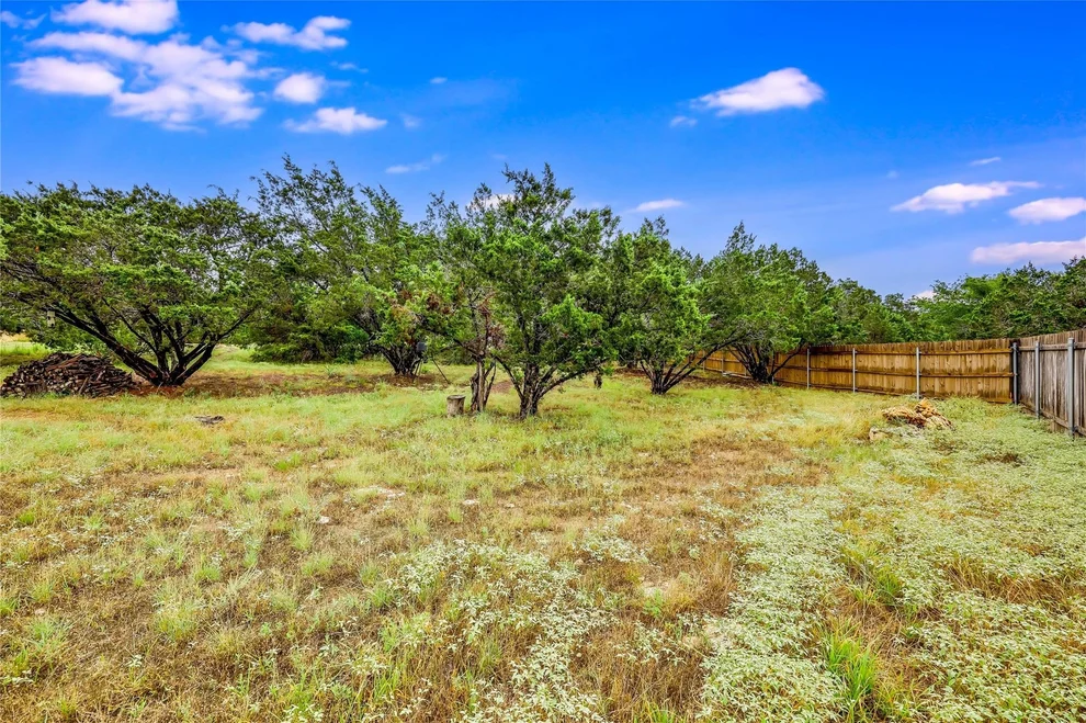 Unit for sale at 20302 Bear RD, Lago Vista, TX 78645