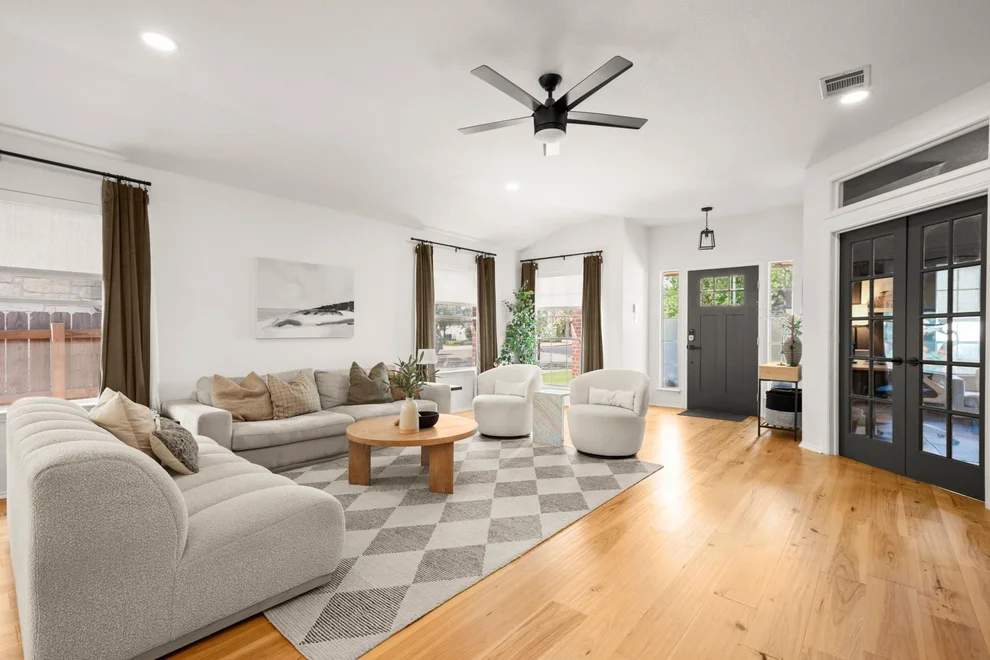 Unit for sale at 8809 Lanna Bluff LOOP, Austin, TX 78749