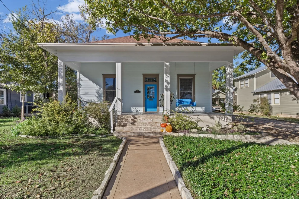 Unit for sale at 510 S Myrtle ST, Georgetown, TX 78626