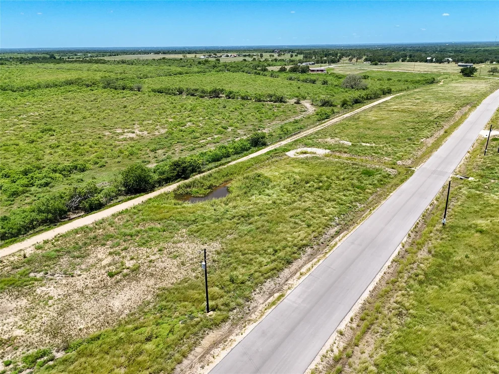 Unit for sale at 167 Beckham DR, Dale, TX 78616