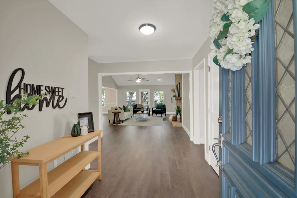 Unit for sale at 11007 Country KNLS, Austin, TX 78750