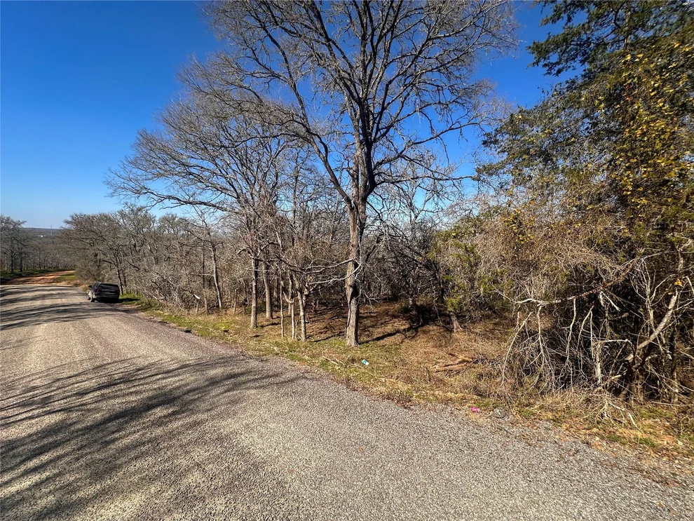 Unit for sale at 250 Iva LN, Bastrop, TX 78602