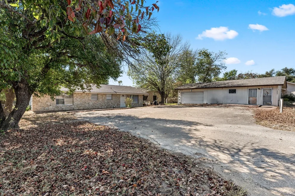 Unit for sale at 308 Highland Estates DR, Round Rock, TX 78664