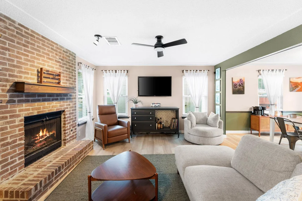 Unit for sale at 1701 Greenlawn BLVD, Round Rock, TX 78664
