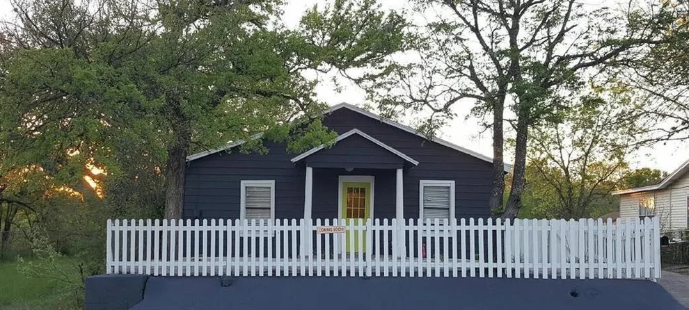 Unit for sale at 1166 Ridgeway DR, Austin, TX 78702