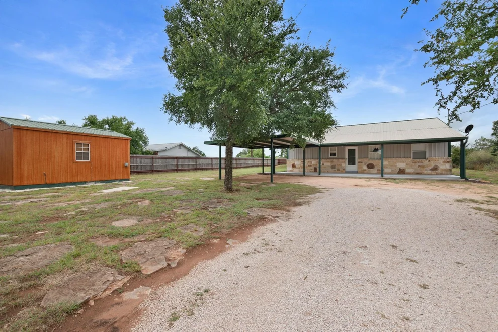 Unit for sale at 204 Deer Ridge DR, Burnet, TX 78611