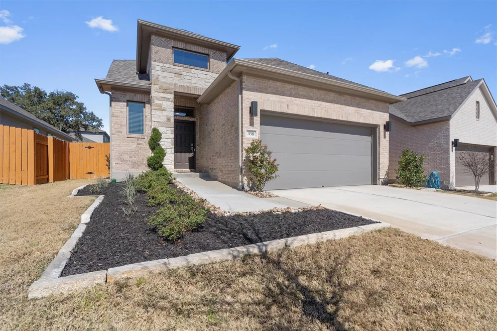 Unit for sale at 338 Langhorne BND, Liberty Hill, TX 78642