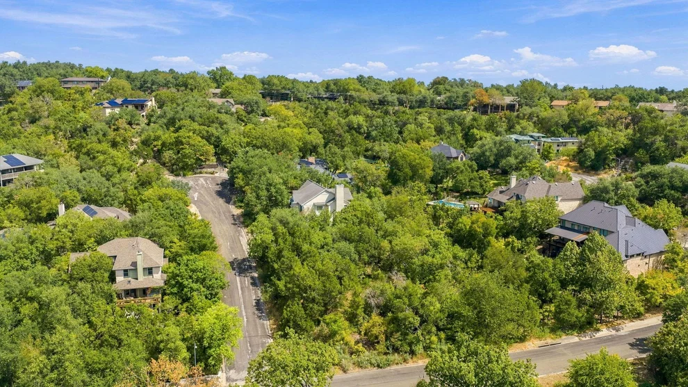 Unit for sale at 6401 Dry Cliff CV, Austin, TX 78731